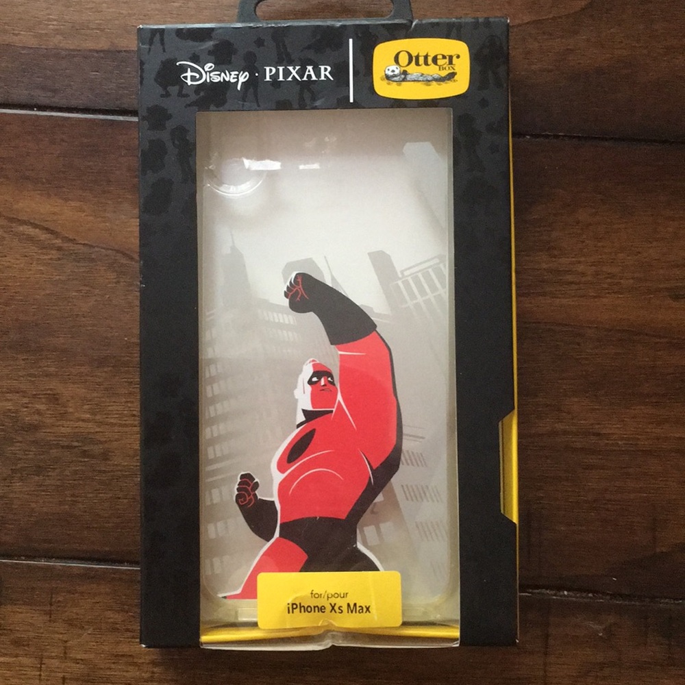 OtterBox Disney Pixar Incredibles iPhone XS Max